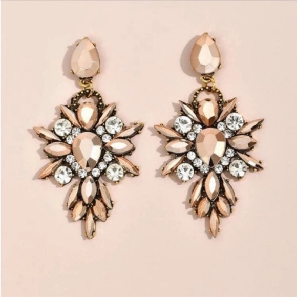 Rhinestone Fashion Earrings Jewelry - Picture 2 of 5